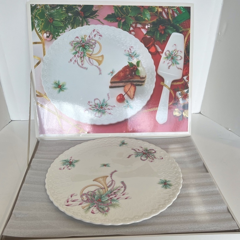 Mikasa Bone China Holiday Dessert Tray with Server. New in Box